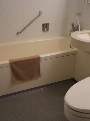 Срочный ремонт ванного смесителя